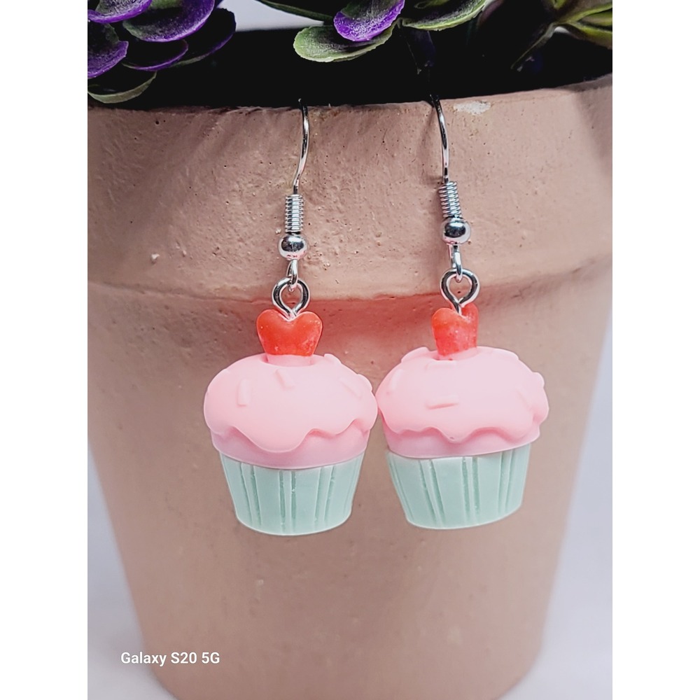 Pink Mint Cupcake Dangle Earrings Heart Topped Kawaii Foodie Novelty Jewelry